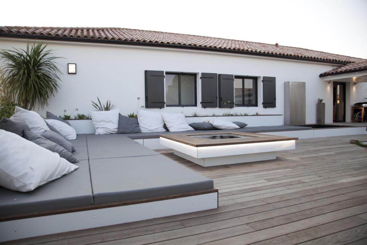 Le Plomb Villa La Sardane B&B מראה חיצוני תמונה
